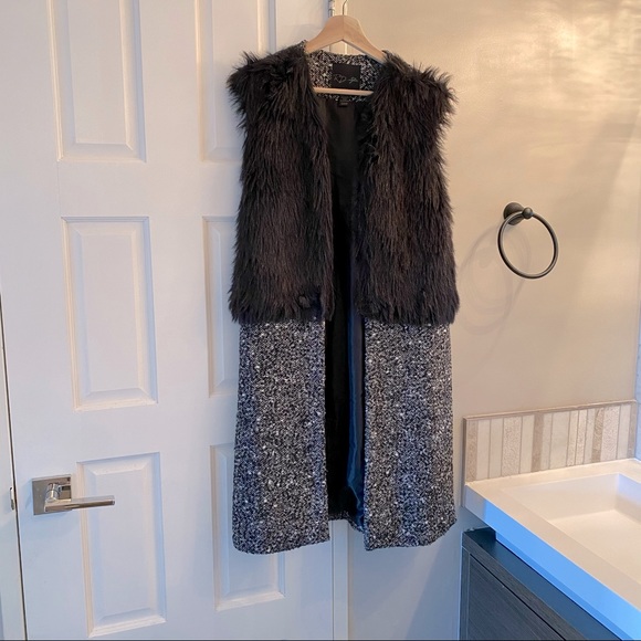 Vest - Picture 1 of 2